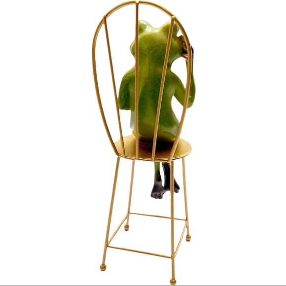 🐸FROG 9” SCULPTURE FIGURINE WITH PHONE ON CHAIR - Picture 3 of 7